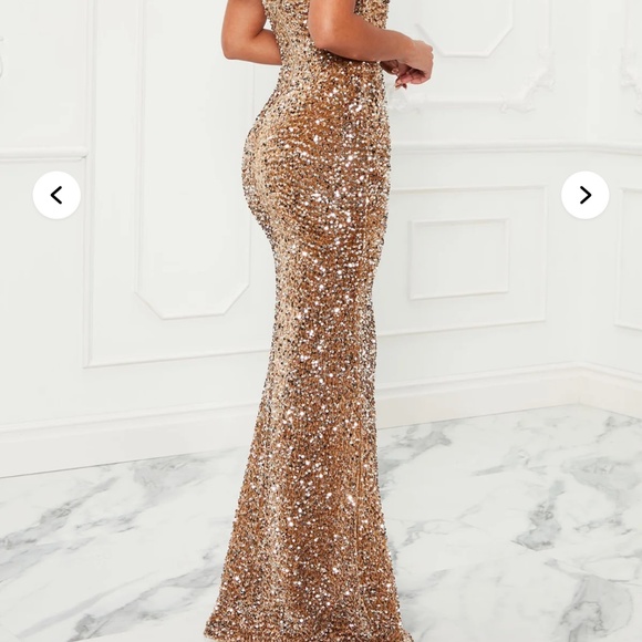 Gold sequin maxi dress - Picture 4 of 6